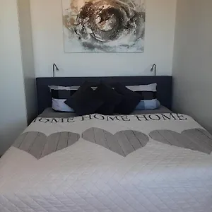 https://appartement-mit-penthaus-charakter.nuremberg-hotels.org